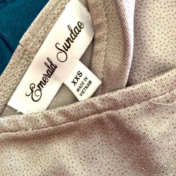 Emerald Sundae Bodycon Evening Dress. Size XXS. - Picture 3 of 6